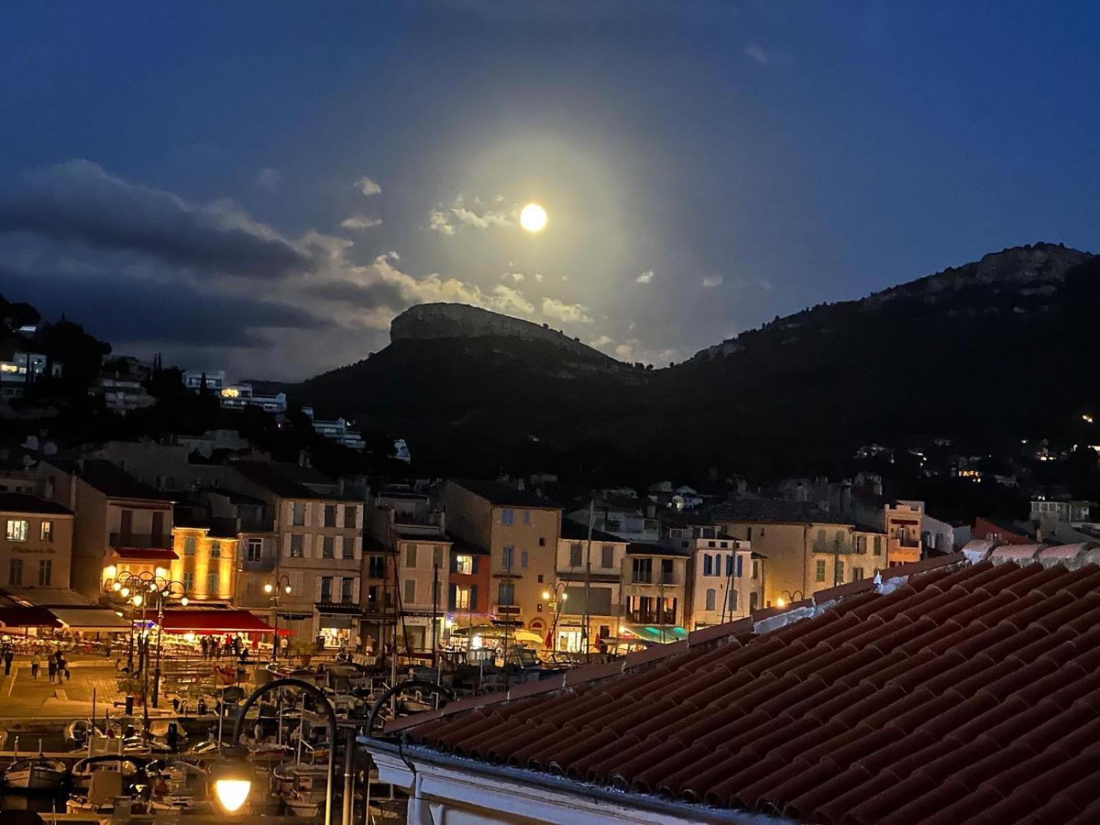 Cassis, Le Grand Bleu, Triplex Vue Mer, Port Plage 10Mn A Pieds Bagian luar foto